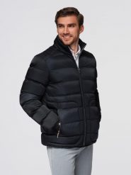 Pikowana męska kurtka z połyskiem i stójką – czarna V1 - Rozmiar: XXL. Czarne kurtki męskie Ombre Clothing, m, bez wzorów, z materiału, bez kaptura. Za 399.99 zł.