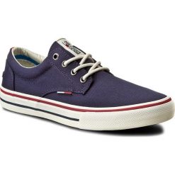 Tenisówki TOMMY HILFIGER - DENIM Vic 1D FM0FM00300 Ink 006. Niebieskie trampki męskie Tommy Hilfiger, bez wzorów, z denimu, bez zapięcia. W wyprzedaży za 159.00 zł.
