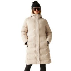 Kurtka Ocieplana Damska Wander. Fioletowe kurtki sportowe damskie Dare 2B, xs, z aplikacjami, z dzianiny, bez ramiączek, z kapturem, trekkingowe. Za 236.99 zł.