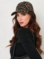 Czapka z daszkiem z motywem zwierzęcym - wielobarwny. Czapki damskie Sinsay, bez wzorów. Za 19.99 zł.