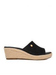 Beverly Hills Polo Club Klapki EO-R26SS03470 Czarny. Czarne klapki damskie Beverly Hills Polo Club, bez wzorów, z materiału, bez obcasa, bez zapięcia. Za 213.99 zł.