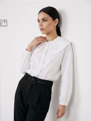 Bawełniana koszula z szerokim kołnierzem - biały. Białe koszule damskie Sinsay, l, bez wzorów, z bawełny, bez kołnierzyka, bez ramiączek. Za 59.99 zł.