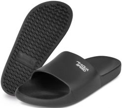 Klapki basenowe Aqua Speed Ohio. Czarne klapki męskie Aqua-Speed, bez wzorów, z materiału, bez zapięcia. Za 59.99 zł.
