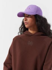 4F Czapka z daszkiem damska 4F x Anna Lewandowska Uniwersalny. Fioletowe czapki damskie 4F, bez wzorów, z bawełny, sportowe. W wyprzedaży za 49.99 zł.