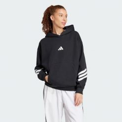 Bluza z kapturem Future Icons 3-Stripes. Czarne bluzy damskie Adidas, bez wzorów, z materiału, sportowe, bez ramiączek, z kapturem. Za 295.60 zł.