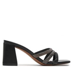 Klapki Call It Spring. Czarne klapki damskie Call it Spring, bez wzorów, bez obcasa, bez zapięcia. Za 259.99 zł.