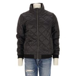 Second life - Kurtka damska Prow Bomber Black Down - Jak nowy. Czarne kurtki sportowe damskie Patagonia, bez wzorów, z puchu, bez ramiączek, bez kaptura, trekkingowe. Za 340.76 zł.