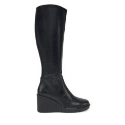 Kozaki Vagabond Shoemakers. Czarne kozaki damskie Vagabond Shoemakers, bez wzorów, bez obcasa, na koturnie, bez zapięcia. Za 649.99 zł.