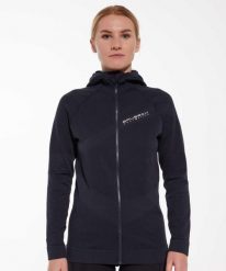 Bluza damska wełniana z kapturem Brubeck THERMO WOOL by Pustelnik. Czarne bluzy damskie Brubeck, na zimę, s, bez wzorów, z dzianiny, sportowe, bez ramiączek, z kapturem. Za 439.00 zł.