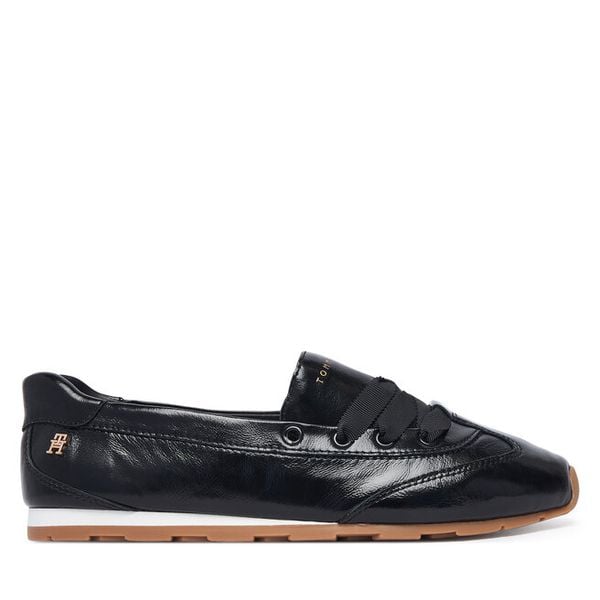 Baleriny Tommy Hilfiger. Czarne balerinki damskie Tommy Hilfiger, bez wzorów, bez obcasa, bez zapięcia. Za 449.99 zł.