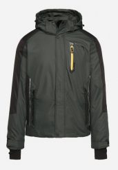 Ciemnozielona Kurtka z Licznymi Kieszonkami i Odpinanym Kapturem Emavaria. Zielone kurtki męskie Born2be, m, bez wzorów, z jeansu, eleganckie. Za 169.99 zł.