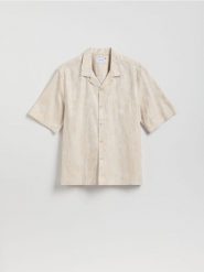 Bawełniana koszula comfort fit - beżowy. Brązowe koszule męskie Reserved, l, bez wzorów, z bawełny, bez kołnierzyka, bez ramiączek. Za 129.99 zł.