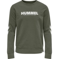 Bluza Hummel hmlLEGACY. Zielone bluzy męskie Hummel, l, bez wzorów, sportowe, bez ramiączek, bez kaptura. Za 191.00 zł.