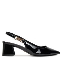 Sandały Guess. Czarne sandały damskie Guess, z aplikacjami, bez obcasa, na słupku, bez zapięcia. Za 479.99 zł.