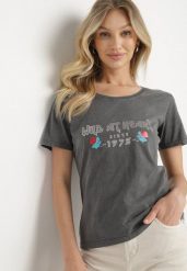 Ciemnoszary Bawełniany T-shirt z Metalicznym Nadrukiem Savariae. Szare t-shirty damskie Born2be, l, z aplikacjami, z bawełny, eleganckie, bez kołnierzyka, bez ramiączek. Za 39.99 zł.