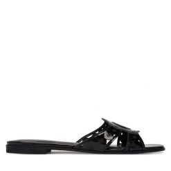 Klapki Guess. Czarne klapki damskie Guess, z aplikacjami, bez obcasa, bez zapięcia. Za 499.99 zł.