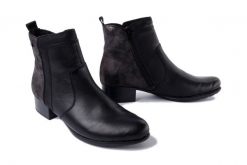 RIEKER TEX 78658-00 black, botki damskie. Czarne botki damskie Rieker, na zimę, bez wzorów, bez obcasa, na obcasie, bez zapięcia. Za 389.90 zł.