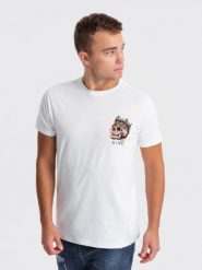T-shirt męski bawełniany z nadrukiem na klatce piersiowej - biały V3 - Rozmiar: XL. Białe t-shirty męskie Ombre Clothing, m, bez wzorów, z bawełny, bez kołnierzyka, bez ramiączek. W wyprzedaży za 19.99 zł.