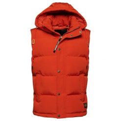 Kurtka bez rękawów z kapturem Superdry Everest. Brązowe kurtki męskie Superdry, na zimę, s, z aplikacjami, z materiału, klasyczne, z kapturem. Za 561.95 zł.