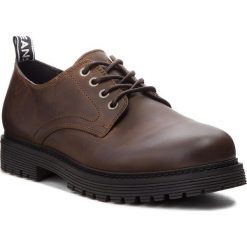 Półbuty TOMMY JEANS - Outdoor EM0EM00179 Winter Cognac 906. Brązowe trekkingi męskie Tommy Jeans, z jeansu, bez zapięcia. W wyprzedaży za 359.00 zł.
