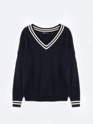 Sweter damski z wiskozy z dekoltem v-neck granatowy Cyntylia 403. Niebieskie swetry nierozpinane damskie BIG STAR, l, bez wzorów, z materiału, eleganckie, bez kołnierzyka, bez ramiączek. W wyprzedaży za 159.99 zł.