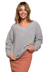 Klasyczny Sweter z Dekoltem w Szpic - Szary. Szare swetry nierozpinane damskie MOE, l, bez wzorów, z materiału, klasyczne, bez kołnierzyka, bez ramiączek. Za 208.90 zł.