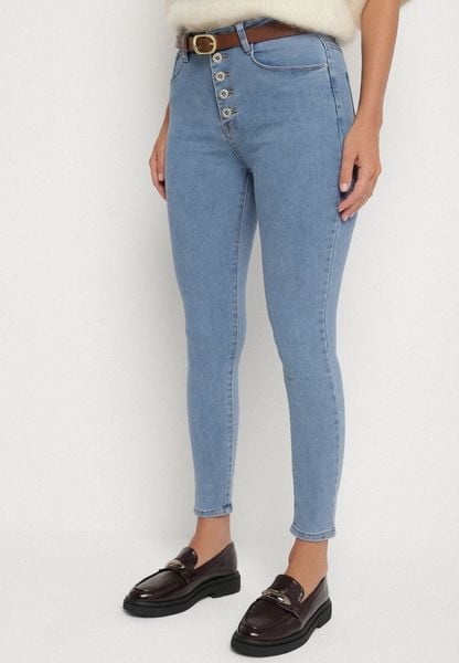 Niebieskie Dopasowane Jeansy z Bawełny Ozdobione Guzikami Hinne. Niebieskie jeansy damskie Born2be, bez wzorów, z bawełny, z podwyższonym stanem. Za 79.99 zł.