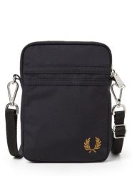 Fred Perry torba na ramię Mężczyźni Sztuczne włókno czarny, ONE SIZE. Czarne torby na ramię męskie Fred Perry, z włókna, na ramię. Za 249.95 zł.