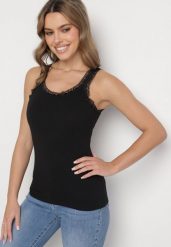Czarny Top z Bawełny Ozdobiony Koronką Arithana. Czarne topy damskie Born2be, l, z aplikacjami, z bawełny, eleganckie, bez kołnierzyka, bez ramiączek. Za 19.99 zł.