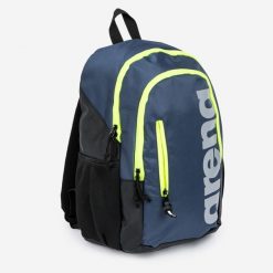 Plecak pływacki Arena Spiky III 30 l. Plecaki męskie ARENA, bez wzorów, sportowe. Za 179.99 zł.
