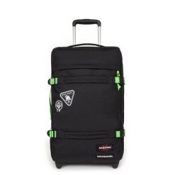 Torba na kółkach Eastpak Transit'R S. Czarne torby podróżne damskie Eastpak, bez wzorów, z materiału. Za 653.50 zł.