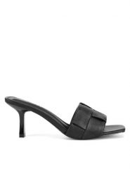 JENNY Klapki RZ45505413 Czarny. Czarne klapki damskie Jenny, bez wzorów, z materiału, bez obcasa, bez zapięcia. Za 139.99 zł.