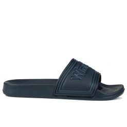 Klapki męskie basenowe Wrangler AVERELL SLIDER MEN LOW. Niebieskie klapki męskie Wrangler, bez wzorów, bez zapięcia. Za 60.00 zł.