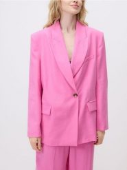 Marynarka oversize z modalem - różowy. Czerwone marynarki i żakiety damskie Reserved, bez wzorów, z tkaniny, bez kołnierzyka, bez ramiączek. Za 259.99 zł.