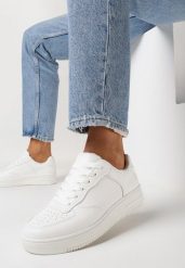 Białe Sneakersy na Grubej Podeszwie z Ekoskóry z Przeszyciami Geriada. Białe obuwie sportowe damskie Born2be, bez wzorów, bez zapięcia. Za 59.99 zł.
