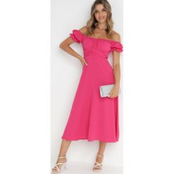 Fuksjowa Sukienka Midi z Dekoltem Carmen i Bufiastymi Rękawkami Amarhis. Czerwone sukienki damskie Born2be, na co dzień, m, bez wzorów, eleganckie, bez kołnierzyka, bez ramiączek, midi, proste. Za 119.99 zł.