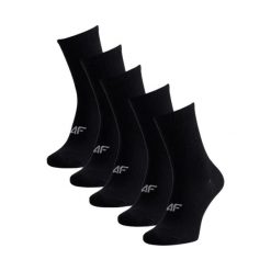 Skarpety męskie 4F 5-pak, bawełniane, bezszwowe, ponad kostkę. Czarne skarpety męskie 4F, bez wzorów, z bawełny. Za 58.99 zł.