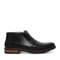 Botki Rieker. Czarne botki męskie Rieker, bez wzorów, bez obcasa, bez zapięcia. Za 459.99 zł.