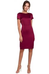 Bordowa Elegancka Sukienka z Dekoltem Typu Woda. Czerwone sukienki damskie MAKEOVER, l, bez wzorów, z elastanu, eleganckie, bez kołnierzyka, bez ramiączek. Za 219.90 zł.