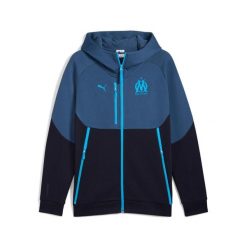 Zippowany sweatshirt OM FL 2025/26. Niebieskie bluzy męskie Puma, l, bez wzorów, sportowe, bez ramiączek, bez kaptura. Za 369.50 zł.