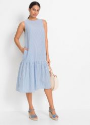 Sukienka midi w fasonie o linii litery A. Niebieskie sukienki damskie bonprix, na lato, bez wzorów, bez kołnierzyka, bez ramiączek, midi. Za 169.99 zł.