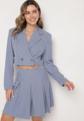 Niebieska Marynarka Dwurzędowa o Krótkim Kroju w Delikatne Paski Redarisa. Niebieskie marynarki i żakiety damskie Born2be, bez wzorów, z jeansu, eleganckie, bez kołnierzyka, bez ramiączek. Za 84.99 zł.