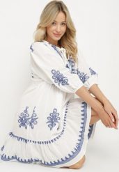 Biała Sukienka Boho z Wiskozą Rozkloszowana Zdobiona Haftem Caledis. Białe sukienki damskie Born2be, na co dzień, m, z aplikacjami, z bawełny, boho, bez kołnierzyka, bez ramiączek, mini, rozkloszowane. Za 129.99 zł.