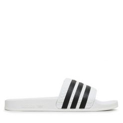 Klapki adidas. Białe klapki damskie Adidas, bez wzorów, sportowe, bez obcasa, bez zapięcia. Za 129.99 zł.