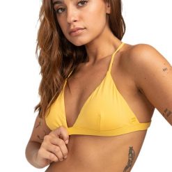 Góra od stroju kąpielowego Billabong Sol Searcher Cross Back. Żółte stroje kąpielowe damskie Billabong, xs, bez wzorów, z elastanu. Za 69.99 zł.