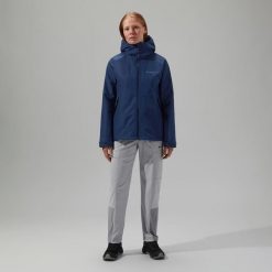 Kurtka przeciwdeszczowa damska Berghaus Bramblfell GTX. Niebieskie kurtki sportowe damskie Berghaus, na lato, l, bez wzorów, z gore-texu, bez ramiączek, bez kaptura, trekkingowe, gore-tex. Za 869.99 zł.