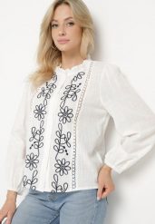 Biała Koszula z Bawełną i Wiskozą Ozdobiona Haftem Nalaviris. Białe koszule damskie Born2be, l, z aplikacjami, z bawełny, eleganckie, bez kołnierzyka, bez ramiączek. Za 99.99 zł.