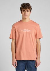 LEE LOGO LOOSE TEE MĘSKI T-SHIRT KOSZULKA RUST L65FFQUK 112145350. T-shirty męskie Lee, l, bez wzorów, bez kołnierzyka, bez ramiączek. Za 69.99 zł.