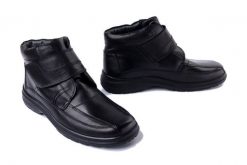 COMFORTABEL 670499-1 schwarz, botki męskie. Czarne botki męskie Comfortabel, na zimę, bez wzorów, bez obcasa, bez zapięcia. Za 404.90 zł.