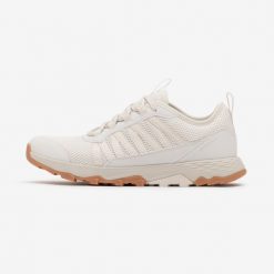 Buty turystyczne męskie Quechua NH500 Fresh. Brązowe buty sportowe męskie QUECHUA, w ażurowe wzory, z syntetyku, bez zapięcia, trekkingowe. W wyprzedaży za 119.99 zł.